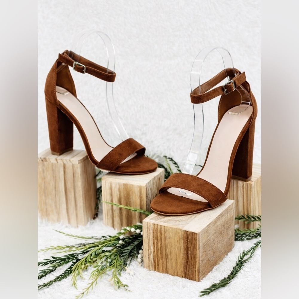 Chestnut Brown suede block heels sandals pumps party peep toe ankle strap buckle